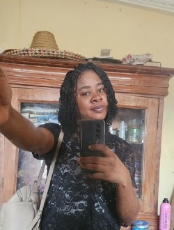 Profil de Marie, une femme célibataire de 32 ans à Yaoundé