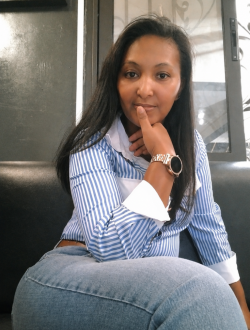 Profil de Dina, une femme célibataire de 33 ans à Fianarantsoa