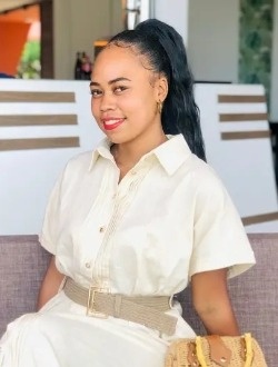 Profil de Carene, une femme célibataire de 28 ans à Toamasina