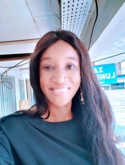Profil de Rabi, une femme célibataire de 33 ans à Yaoundé