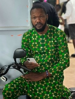 Profil de Awal Attanda, un homme célibataire de 35 ans à Libreville