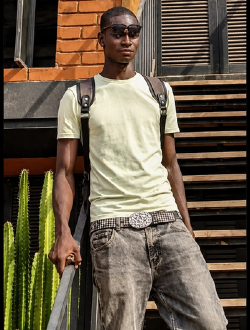 profile picture 0