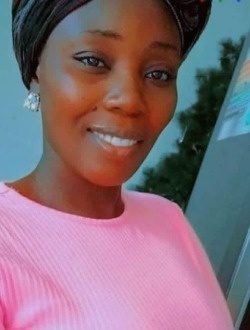 Profil de Josiane, une femme célibataire de 35 ans à Kani