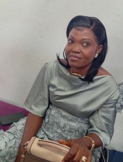 Profil de Tcheumassi, une femme célibataire de 50 ans à Ababa