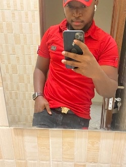 Profil de Glenn, un homme célibataire de 32 ans à Beau Vallon