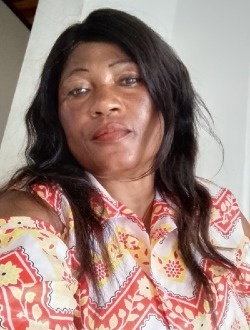 Profil de Marie, une femme célibataire de 43 ans à Yaoundé