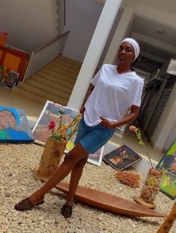 profile picture 0