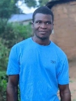 Profil de Michel, un homme célibataire de 34 ans à Akwa