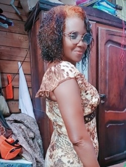 Profil de Bavy Blandine, une femme célibataire de 64 ans à Toamasina
