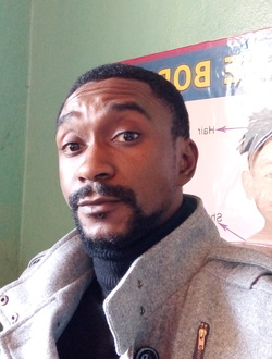 Profil de Ross, un homme célibataire de 32 ans à Yaoundé