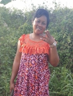 Profil de Ernestine, une femme célibataire de 49 ans à Yaoundé