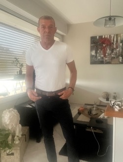 Profil de Johann, un homme célibataire de 50 ans à Longwy