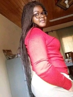 Profil de Christianne, une femme célibataire de 40 ans à Yaoundé