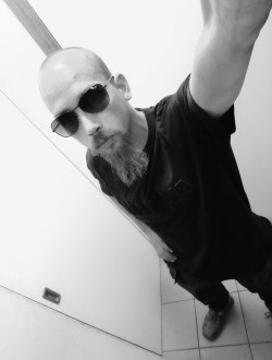 Profil de Franck, un homme célibataire de 37 ans à Charleroi