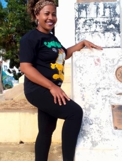 Profil de Justine, une femme célibataire de 37 ans à Antsiranana