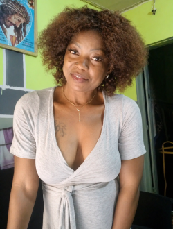 Profil de Gigi, une femme célibataire de 55 ans à Aba