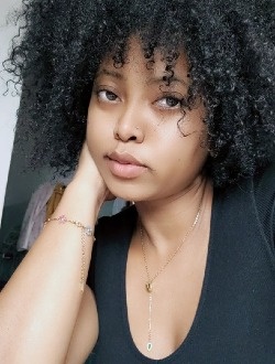 Profil de Layanah, une femme célibataire de 30 ans à Toamasina
