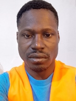 Profil de Tchimou Armand, un homme célibataire de 32 ans à Abidjan