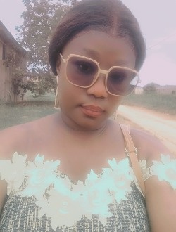 Profil de Pascale, une femme célibataire de 42 ans à Libreville