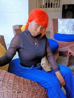 Profil de Léa, une femme célibataire de 23 ans à Douala