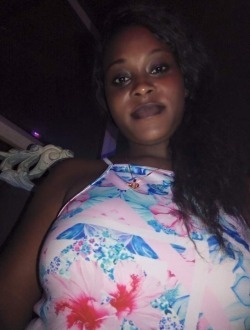 Profil de Darling, une femme célibataire de 33 ans à Douala