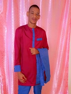 Profil de Amadou, un homme célibataire de 35 ans à Dakar