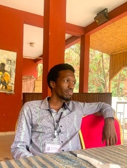 Profil de Babacar Ndiaye, un homme célibataire de 27 ans à Fann-Hok