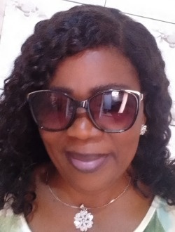 Profil de Armande, une femme célibataire de 63 ans à Abobo