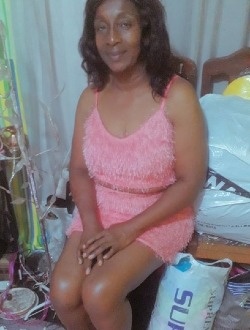 Profil de Nicole, une femme célibataire de 63 ans à Toulouse