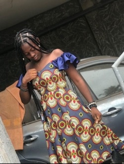 Profil de Claudine, une femme célibataire de 23 ans à Adidogomé