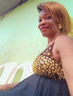 Profil de Marie, une femme célibataire de 18 ans à Yaoundé