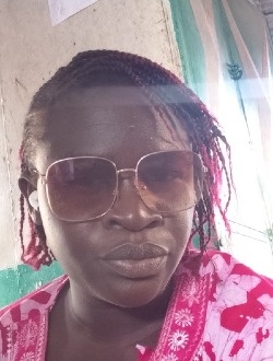 Profil de Lauriane, une femme célibataire de 28 ans à Petit Abidjan-Youkou