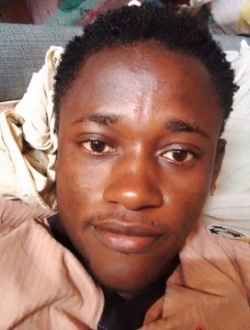Profil de Maxime, un homme célibataire de 22 ans à Awaé