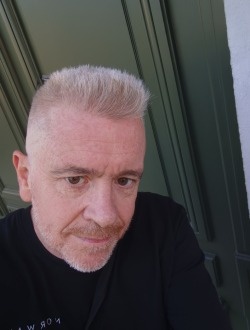 profile picture 0