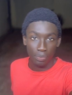 Profil de Charle, un homme célibataire de 20 ans à Abidjan