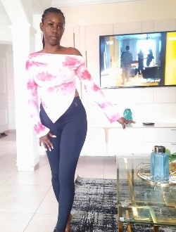 Profil de Vannessa, une femme célibataire de 32 ans à Abou