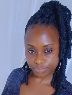 Profil de Christelle Natacha, une femme célibataire de 38 ans à Abili