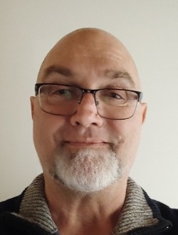 Profil de Alain, un homme célibataire de 67 ans à La Rochelle