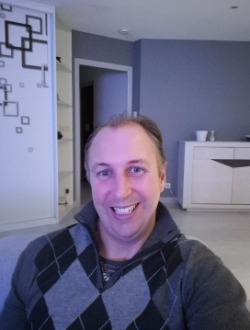 profile picture 0