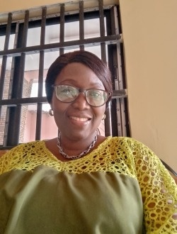 Profil de Joëlle, une femme célibataire de 52 ans à Porto-Novo