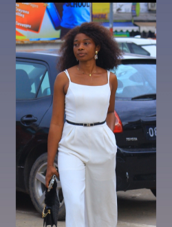 Profil de Julie Audrey, une femme célibataire de 30 ans à Douala