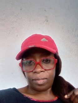 Profil de Françoise, une femme célibataire de 48 ans à Douala