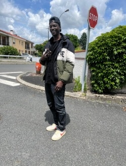 profile picture 0