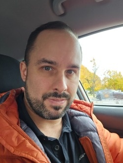 Profil de Seb, un homme célibataire de 39 ans à Châteauguay