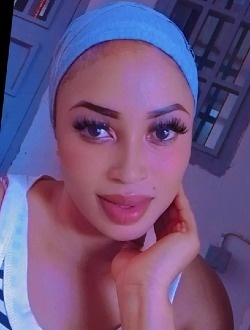 Profil de M'Mahawa Soumah, une femme célibataire de 30 ans à Camayenne