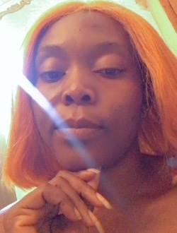 Profil de Rojia, une femme célibataire de 32 ans à Yaoundé