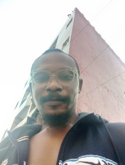 Profil de Frank Tony, un homme célibataire de 39 ans à Abidjan