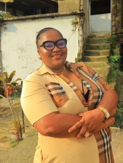 Profil de Dany, une femme célibataire de 41 ans à Douala