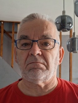 Profil de Charles, un homme célibataire de 72 ans à Châtelet