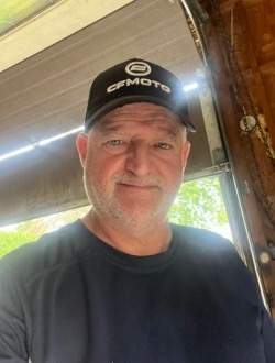 Profil de Dany, un homme célibataire de 60 ans à Montréal-Ouest